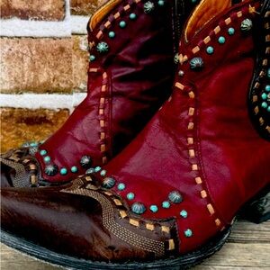 I am looking  to buy these in a size 81/2 old gringos